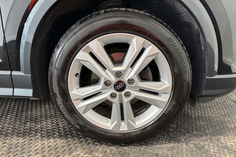 Audi Q2 1.5 TFSI CoD 35 Sport SUV 5dr Petrol Manual Euro 6 (s/s) (150 ps) 57
