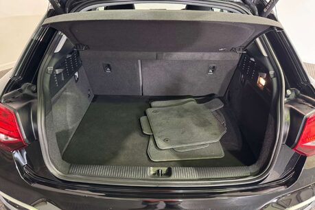 Audi Q2 1.5 TFSI CoD 35 Sport SUV 5dr Petrol Manual Euro 6 (s/s) (150 ps) 44