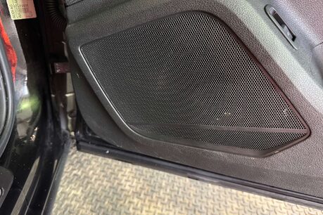 Audi Q2 1.5 TFSI CoD 35 Sport SUV 5dr Petrol Manual Euro 6 (s/s) (150 ps) 17