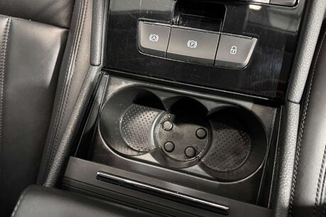 Skoda Superb 2.0 TDI SE L Executive Estate 5dr Diesel Manual Euro 6 (s/s) (150 ps) 23