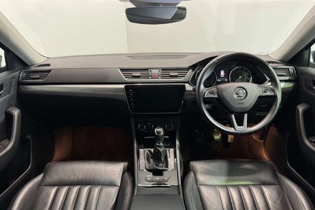 Skoda Superb 2.0 TDI SE L Executive Estate 5dr Diesel Manual Euro 6 (s/s) (150 ps) 9