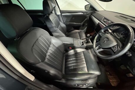 Skoda Superb 2.0 TDI SE L Executive Estate 5dr Diesel Manual Euro 6 (s/s) (150 ps) 10