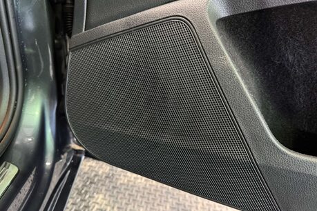 Skoda Superb 2.0 TDI SE L Executive Estate 5dr Diesel Manual Euro 6 (s/s) (150 ps) 15