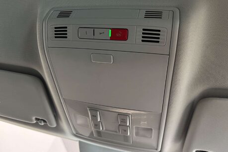 Skoda Superb 2.0 TDI SE L Executive Estate 5dr Diesel Manual Euro 6 (s/s) (150 ps) 43