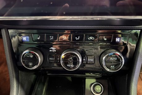 Skoda Superb 2.0 TDI SE L Executive Estate 5dr Diesel Manual Euro 6 (s/s) (150 ps) 33