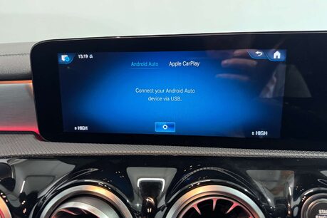 Mercedes-Benz CLA Class 2.0 CLA220d AMG Line (Premium 2) Shooting Brake 5dr Diesel 8G-DCT Euro 6 (s 49