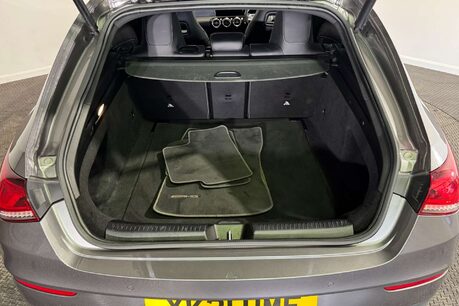 Mercedes-Benz CLA Class 2.0 CLA220d AMG Line (Premium 2) Shooting Brake 5dr Diesel 8G-DCT Euro 6 (s 58