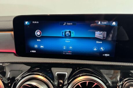 Mercedes-Benz CLA Class 2.0 CLA220d AMG Line (Premium 2) Shooting Brake 5dr Diesel 8G-DCT Euro 6 (s 41