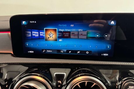 Mercedes-Benz CLA Class 2.0 CLA220d AMG Line (Premium 2) Shooting Brake 5dr Diesel 8G-DCT Euro 6 (s 46