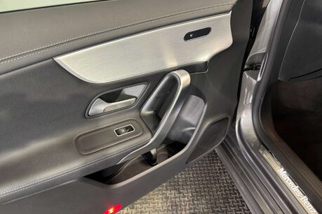 Mercedes-Benz CLA Class 2.0 CLA220d AMG Line (Premium 2) Shooting Brake 5dr Diesel 8G-DCT Euro 6 (s 68