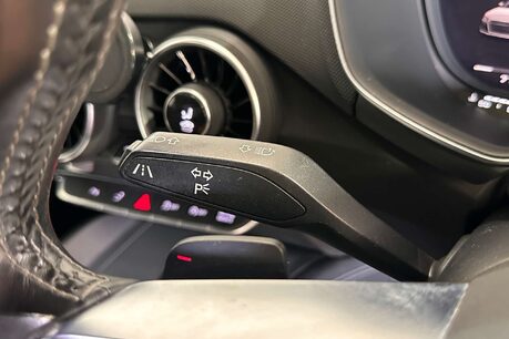 Audi TT 2.0 TFSI Coupe 3dr Petrol S Tronic quattro Euro 6 (s/s) (310 ps) 23