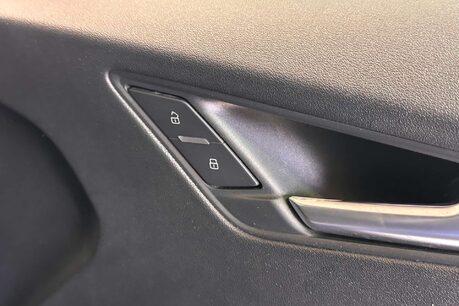 Audi TT 2.0 TFSI Coupe 3dr Petrol S Tronic quattro Euro 6 (s/s) (310 ps) 12