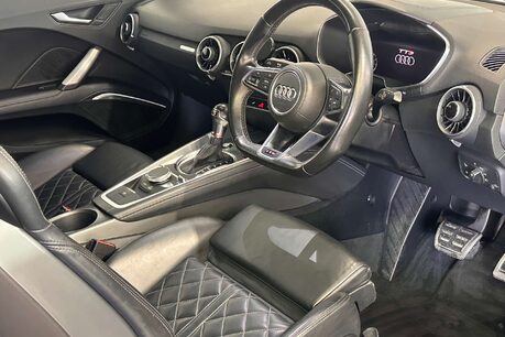 Audi TT 2.0 TFSI Coupe 3dr Petrol S Tronic quattro Euro 6 (s/s) (310 ps) 9