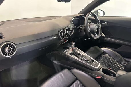 Audi TT 2.0 TFSI Coupe 3dr Petrol S Tronic quattro Euro 6 (s/s) (310 ps) 52