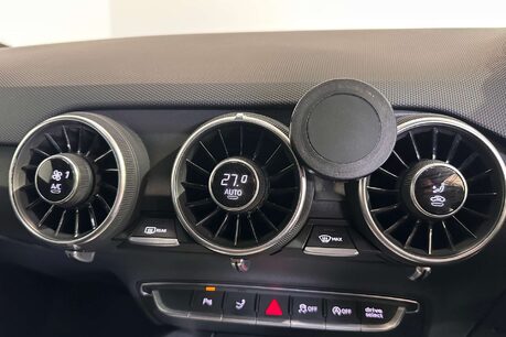 Audi TT 2.0 TFSI Coupe 3dr Petrol S Tronic quattro Euro 6 (s/s) (310 ps) 33