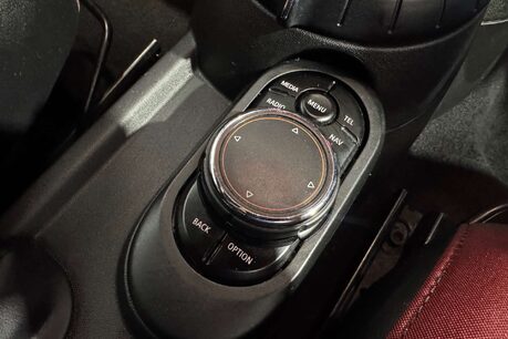 Mini Hatch 2.0 John Cooper Works Hatchback 3dr Petrol Auto Euro 6 (s/s) (231 ps) 37