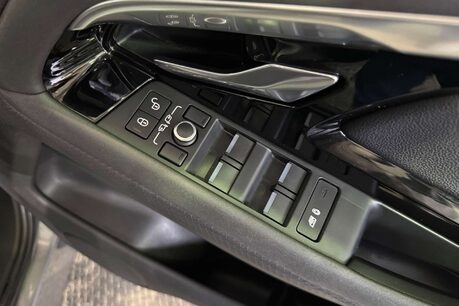 Land Rover Range Rover Evoque 2.0 D150 R-Dynamic S SUV 5dr Diesel Auto 4WD Euro 6 (s/s) (150 ps) 14