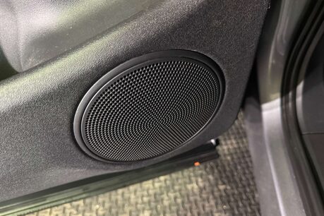 Land Rover Range Rover Evoque 2.0 D150 R-Dynamic S SUV 5dr Diesel Auto 4WD Euro 6 (s/s) (150 ps) 54