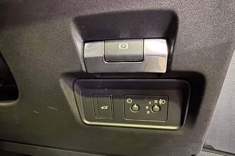 Land Rover Range Rover Evoque 2.0 D150 R-Dynamic S SUV 5dr Diesel Auto 4WD Euro 6 (s/s) (150 ps) 17