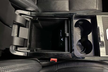 Land Rover Range Rover Evoque 2.0 D150 R-Dynamic S SUV 5dr Diesel Auto 4WD Euro 6 (s/s) (150 ps) 19