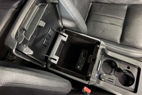 Land Rover Discovery Sport 2.0 TD4 HSE Black SUV 5dr Diesel Auto 4WD Euro 6 (s/s) (180 ps) 22