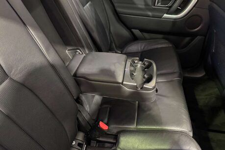 Land Rover Discovery Sport 2.0 TD4 HSE Black SUV 5dr Diesel Auto 4WD Euro 6 (s/s) (180 ps) 46