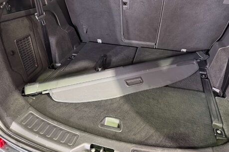 Land Rover Discovery Sport 2.0 TD4 HSE Black SUV 5dr Diesel Auto 4WD Euro 6 (s/s) (180 ps) 57