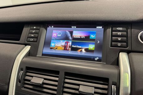 Land Rover Discovery Sport 2.0 TD4 HSE Black SUV 5dr Diesel Auto 4WD Euro 6 (s/s) (180 ps) 34