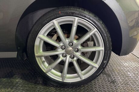 Audi A1 1.0 TFSI S line Hatchback 3dr Petrol Manual Euro 6 (s/s) (Nav) (95 ps) 44