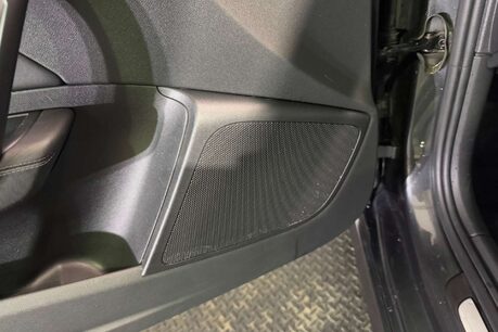 Audi A1 1.0 TFSI S line Hatchback 3dr Petrol Manual Euro 6 (s/s) (Nav) (95 ps) 41