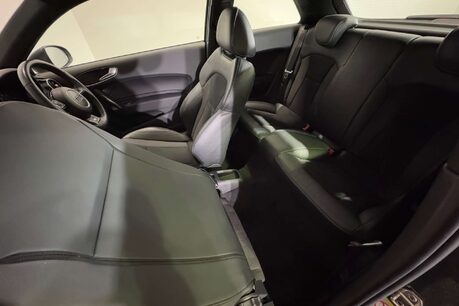 Audi A1 1.0 TFSI S line Hatchback 3dr Petrol Manual Euro 6 (s/s) (Nav) (95 ps) 36