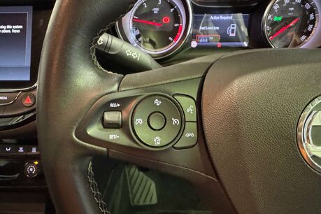 Vauxhall Astra 1.6 CDTi BlueInjection SRi VX Line Nav Hatchback 5dr Diesel Manual Euro 6 ( 22