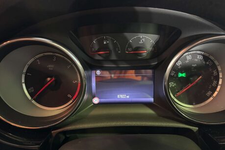 Vauxhall Astra 1.6 CDTi BlueInjection SRi VX Line Nav Hatchback 5dr Diesel Manual Euro 6 ( 25