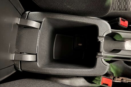 Vauxhall Astra 1.6 CDTi BlueInjection SRi VX Line Nav Hatchback 5dr Diesel Manual Euro 6 ( 38