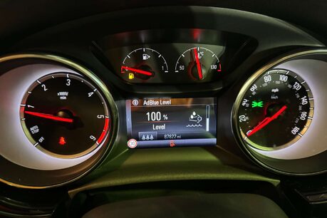 Vauxhall Astra 1.6 CDTi BlueInjection SRi VX Line Nav Hatchback 5dr Diesel Manual Euro 6 ( 26