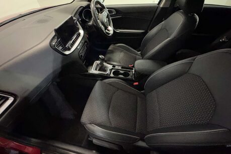 Kia Xceed 1.4 T-GDi 3 SUV 5dr Petrol Manual Euro 6 (s/s) (138 bhp) 61