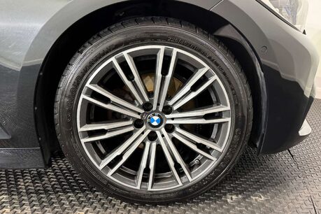 BMW 3 Series 2.0 320d M Sport Saloon 4dr Diesel Auto Euro 6 (s/s) (190 ps) 63