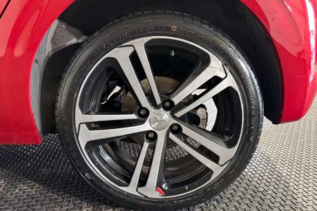 Peugeot 208 1.2 PureTech GT Line Hatchback 5dr Petrol Manual Euro 6 (s/s) (110 ps) 47