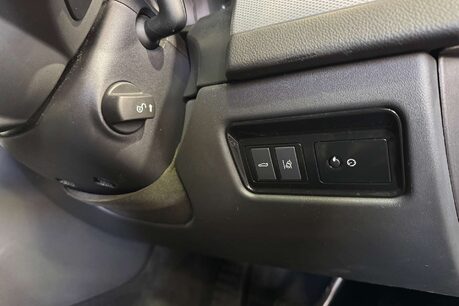 Jaguar XF 2.0d Prestige Saloon 4dr Diesel Auto Euro 6 (s/s) (180 ps) 18