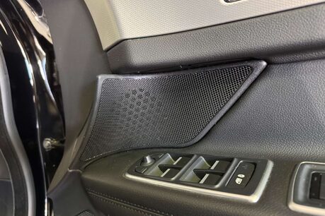 Jaguar XF 2.0d Prestige Saloon 4dr Diesel Auto Euro 6 (s/s) (180 ps) 15