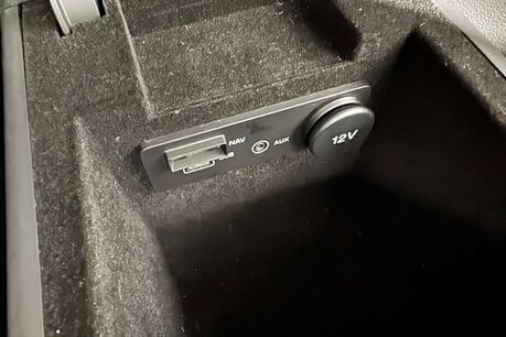 Jaguar XF 2.0d Prestige Saloon 4dr Diesel Auto Euro 6 (s/s) (180 ps) 42