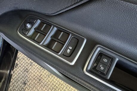 Jaguar XF 2.0d Prestige Saloon 4dr Diesel Auto Euro 6 (s/s) (180 ps) 14