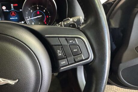 Jaguar XF 2.0d Prestige Saloon 4dr Diesel Auto Euro 6 (s/s) (180 ps) 20