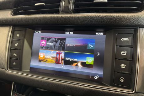 Jaguar XF 2.0d Prestige Saloon 4dr Diesel Auto Euro 6 (s/s) (180 ps) 27