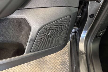 Ford Focus 1.5 EcoBlue Zetec Estate 5dr Diesel Auto Euro 6 (s/s) (120 ps) 51