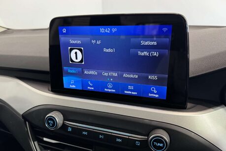 Ford Focus 1.5 EcoBlue Zetec Estate 5dr Diesel Auto Euro 6 (s/s) (120 ps) 25