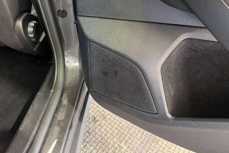 Ford Focus 1.5 EcoBlue Zetec Estate 5dr Diesel Auto Euro 6 (s/s) (120 ps) 40