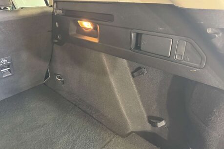 Ford Focus 1.5 EcoBlue Zetec Estate 5dr Diesel Auto Euro 6 (s/s) (120 ps) 44