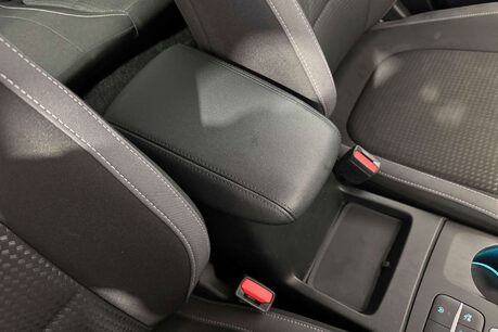 Ford Focus 1.5 EcoBlue Zetec Estate 5dr Diesel Auto Euro 6 (s/s) (120 ps) 34