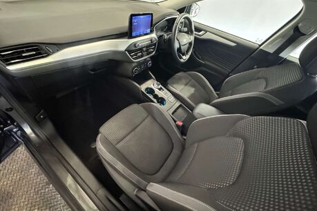 Ford Focus 1.5 EcoBlue Zetec Estate 5dr Diesel Auto Euro 6 (s/s) (120 ps) 52
